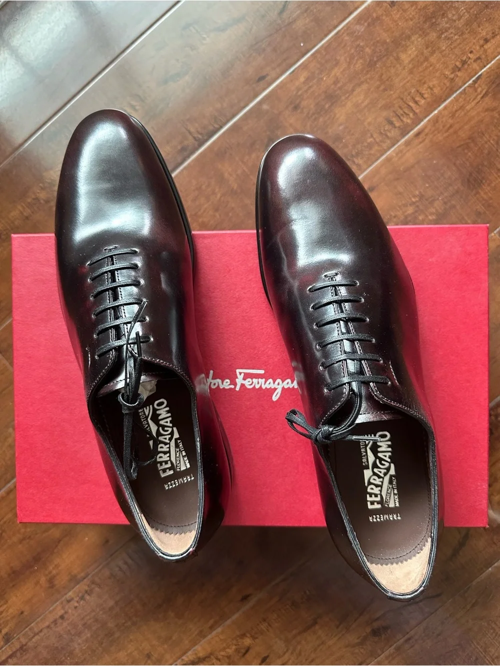 Ferragamo Men's Angiolo Tramezza Whole-Cut Leather Lace-Up Shoes